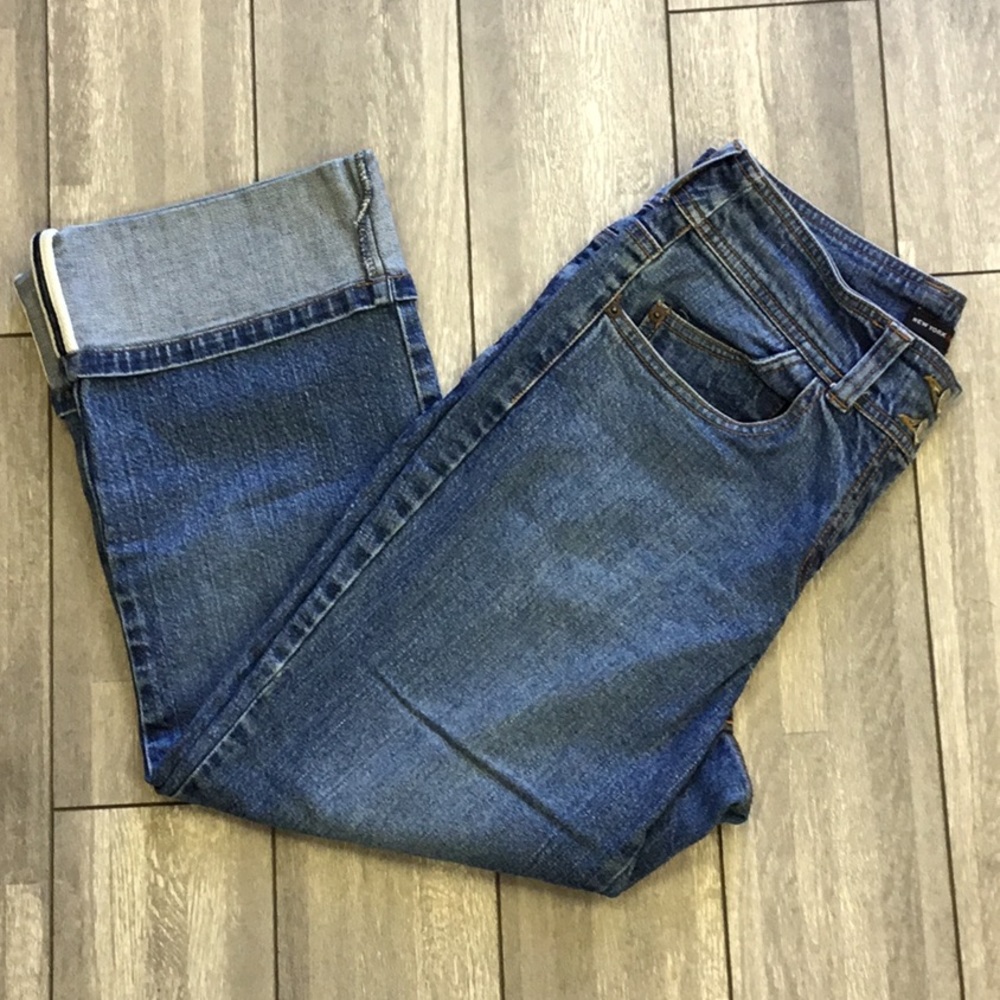 New York & Company Highrise Jeans - Picture 3 of 5
